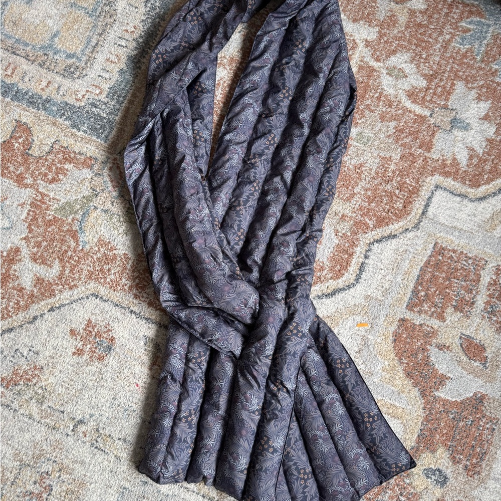 FP Patterned Scarf - Picture 2 of 5
